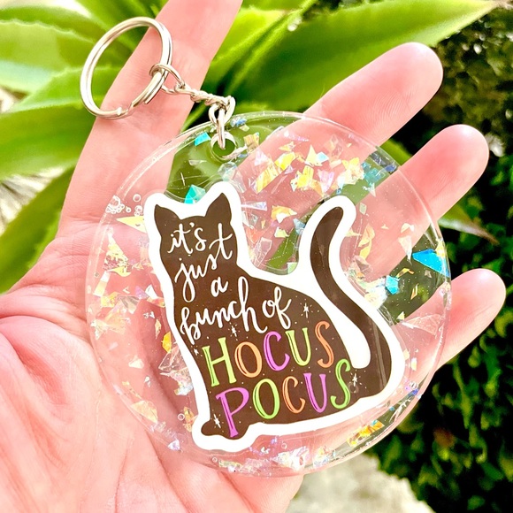 Hocus Pocus Keychain - Picture 2 of 4